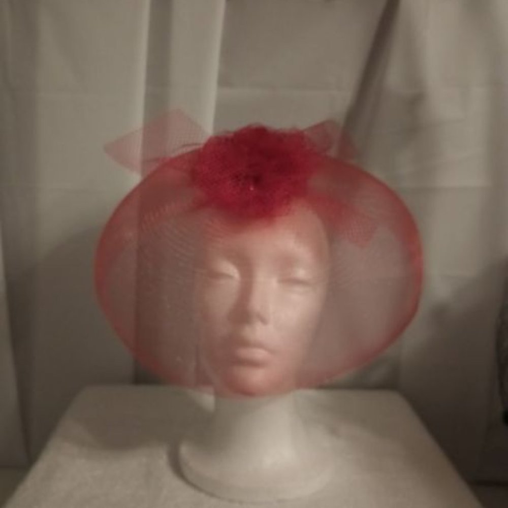 SUMMER CLEARANCE --   RED TOPPER OR WEDDINGS, CHURCH & SPECIAL OCCASIONS